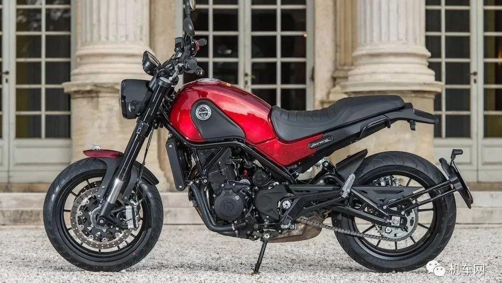 大家评车贝纳利幼狮500怎么样