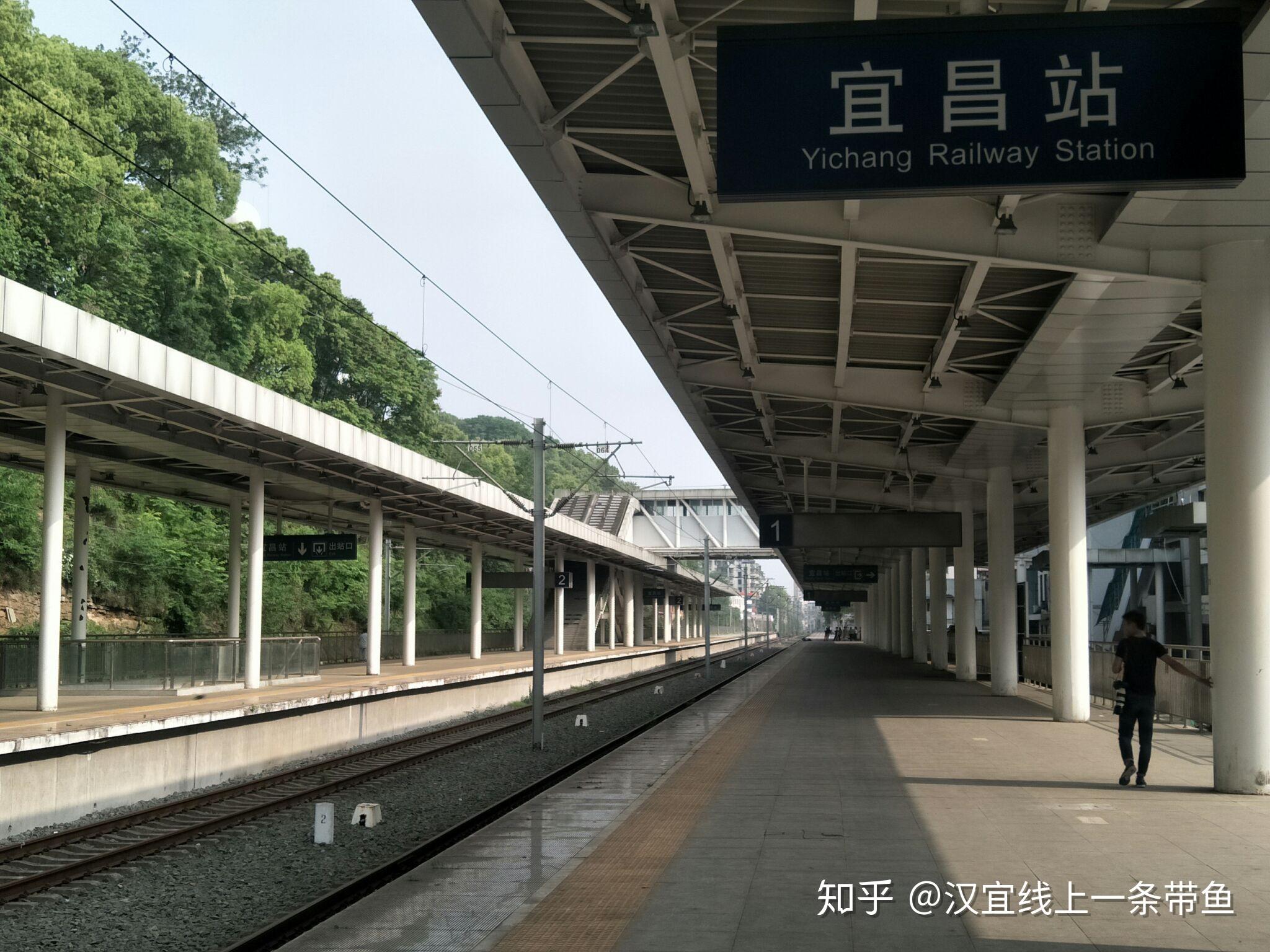 宜昌汽车客运中心站和宜昌长途汽车站是不是同一地方-宜昌汽车客运中心跟宜昌客运站是一个地方吗
