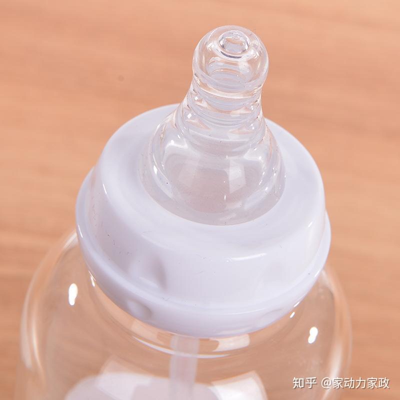 8个月宝宝适合的奶瓶和奶嘴 v2-a367470c435f5aaf0a153406e40ae8af_r.jpg