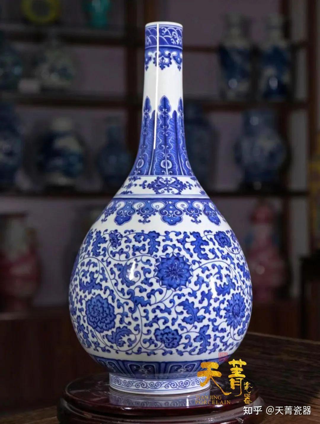 天菁瓷器翁氏青花第八代传人翁继红当代柴窑青花官窑掌舵人造瓷中之皇