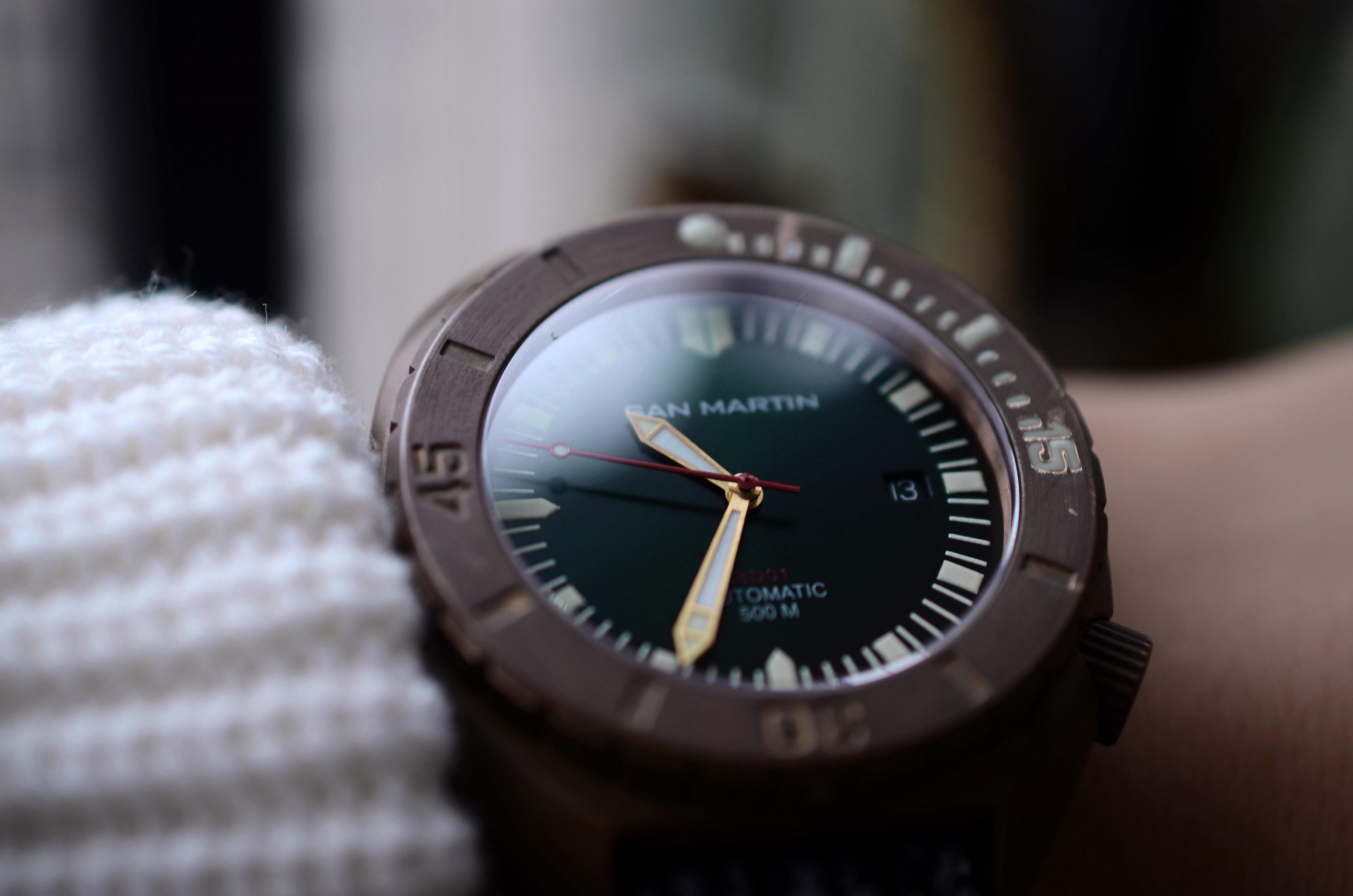 圣马丁青铜潜水表