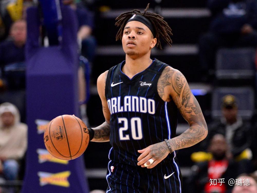 心疼前交叉韧带撕裂赛季报销富尔茨发声这只会让我更坚强