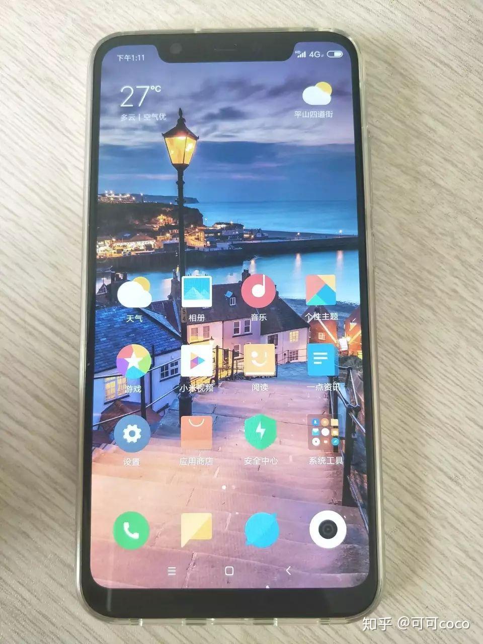 如何评价小米 8 手机?是否符合预期?