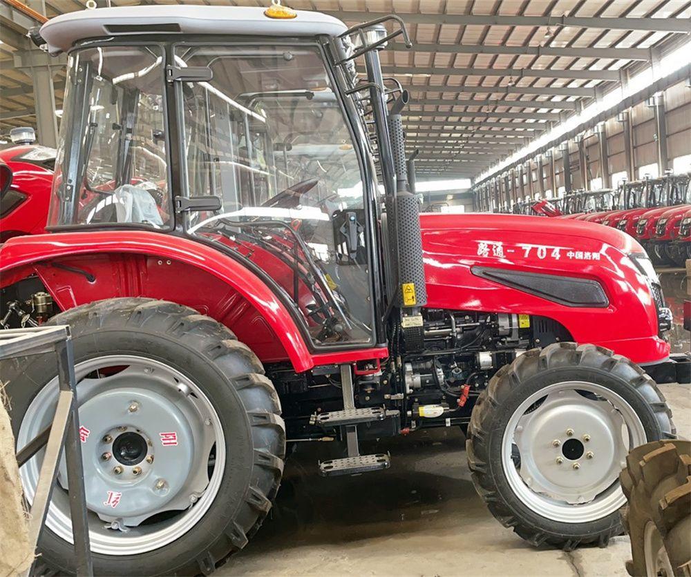 洛阳路通704拖拉机多功能田园作业