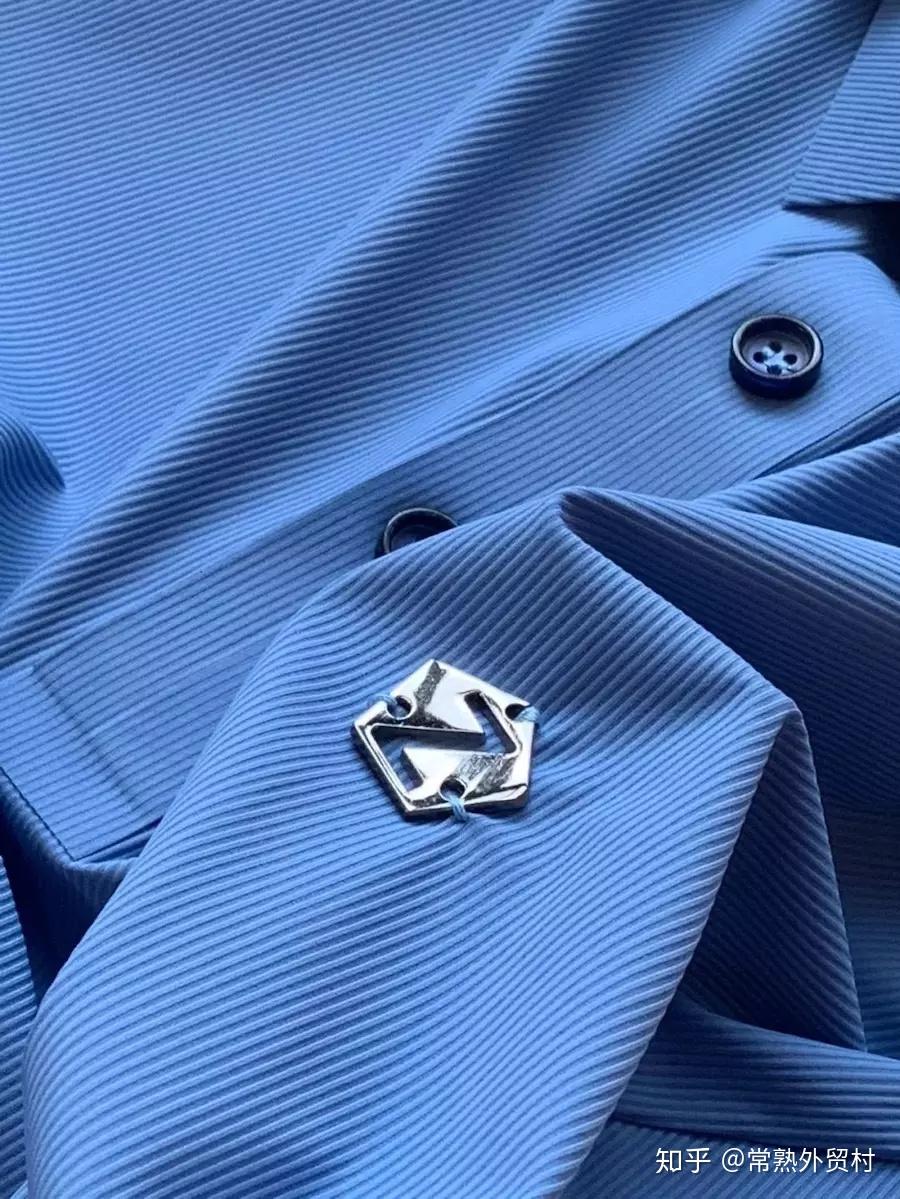 (正)3582 【桑蚕丝 丝光面料】迷雾蓝色系压胶款polo