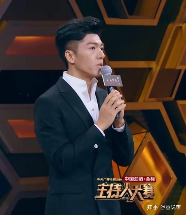 呼声最高!主持人大赛第8期冯硕夺冠,获敬一丹康辉高度评价 - 知乎
