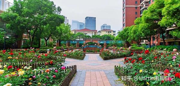 豪宅优选东方海外建造 东方剑桥 御庭苑 三开间朝南飞机户型 知乎 豪宅优选东方海外建造 东方剑桥 御庭苑 三开间朝南飞机户型 知乎