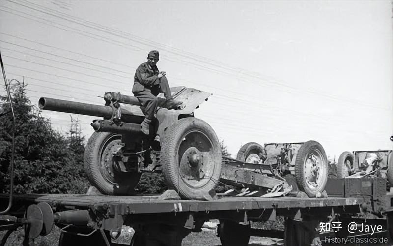 苏联步兵师的火力支柱,二战m30型122毫米榴弹炮 