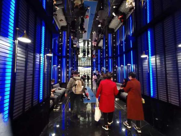 装修花了1200万!南京超壕厕所开放,现场挤爆了… - 知乎