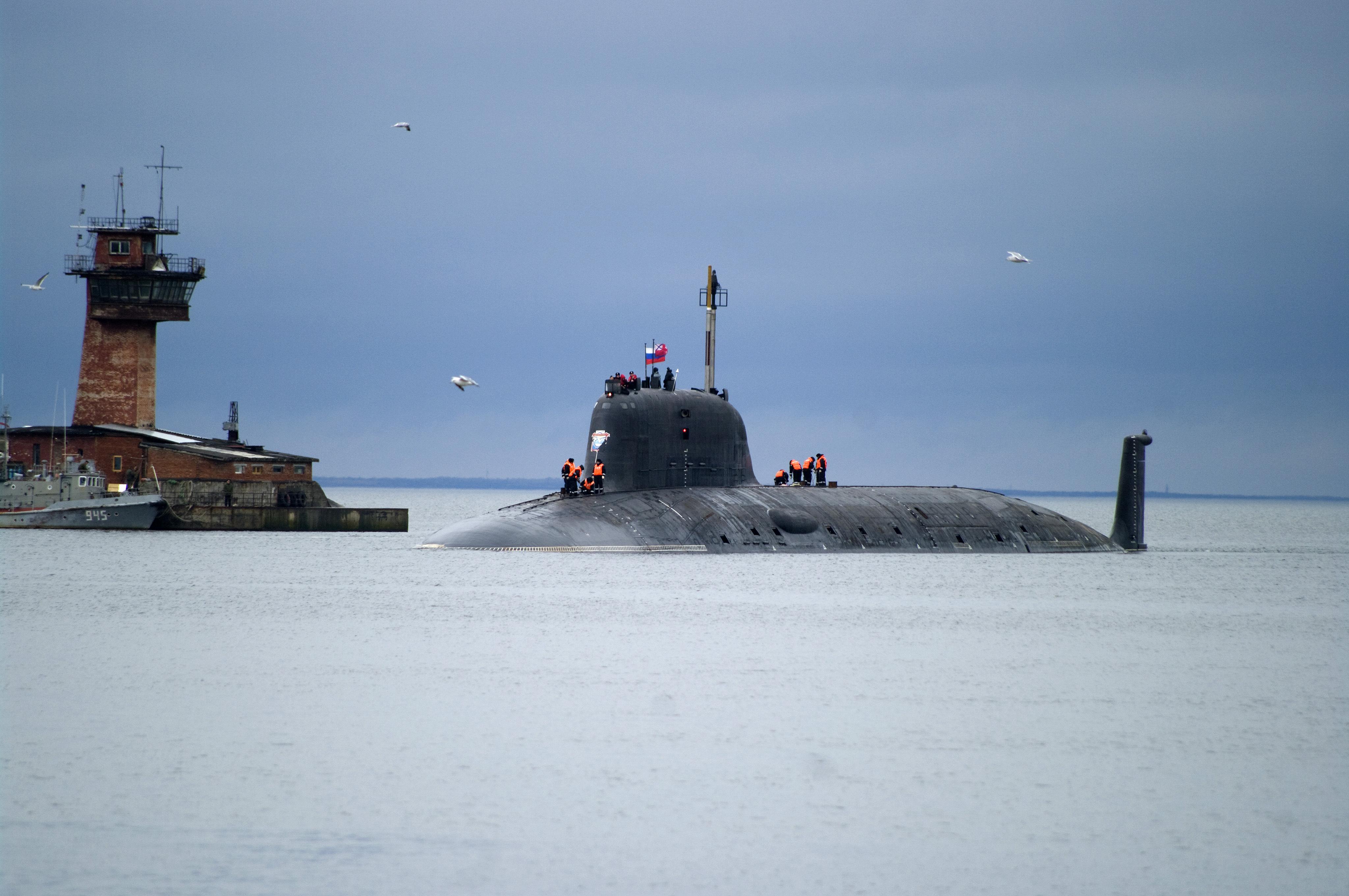俄罗斯最强攻击核潜艇885型亚森级上