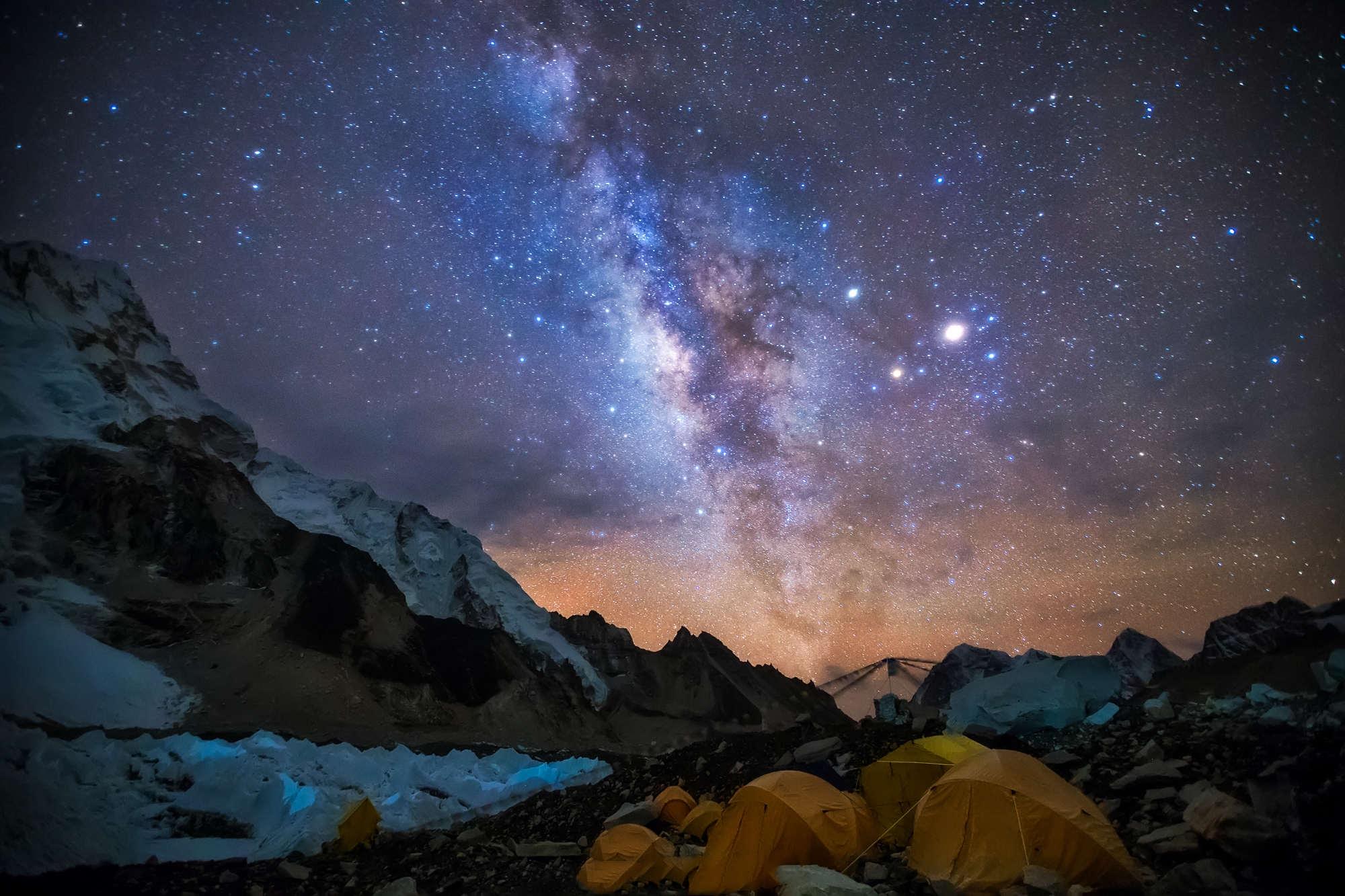 登上珠峰你会看到什么一周年纪念版