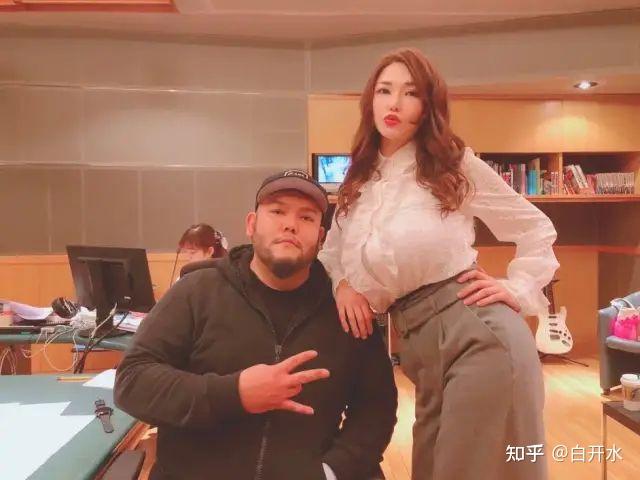 冲田杏梨生活照，生娃以后的复出更大了 - 知乎