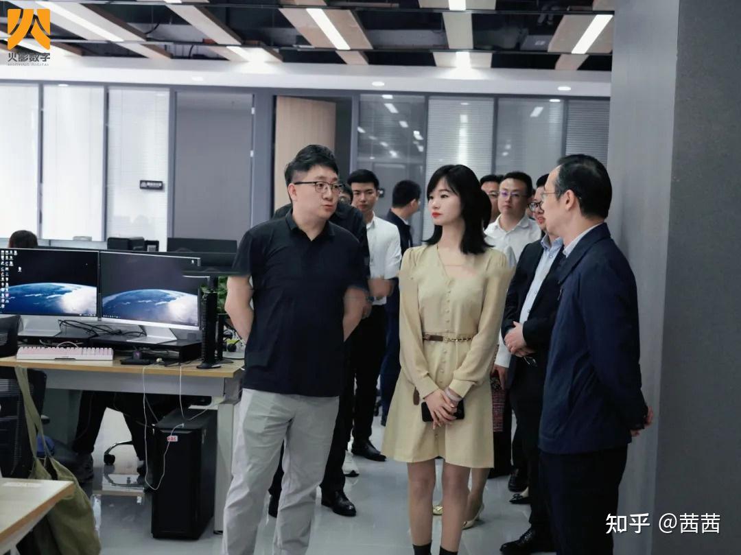 快讯|武汉市委常委,市委宣传部领导莅临武汉火影数字开展调研考察