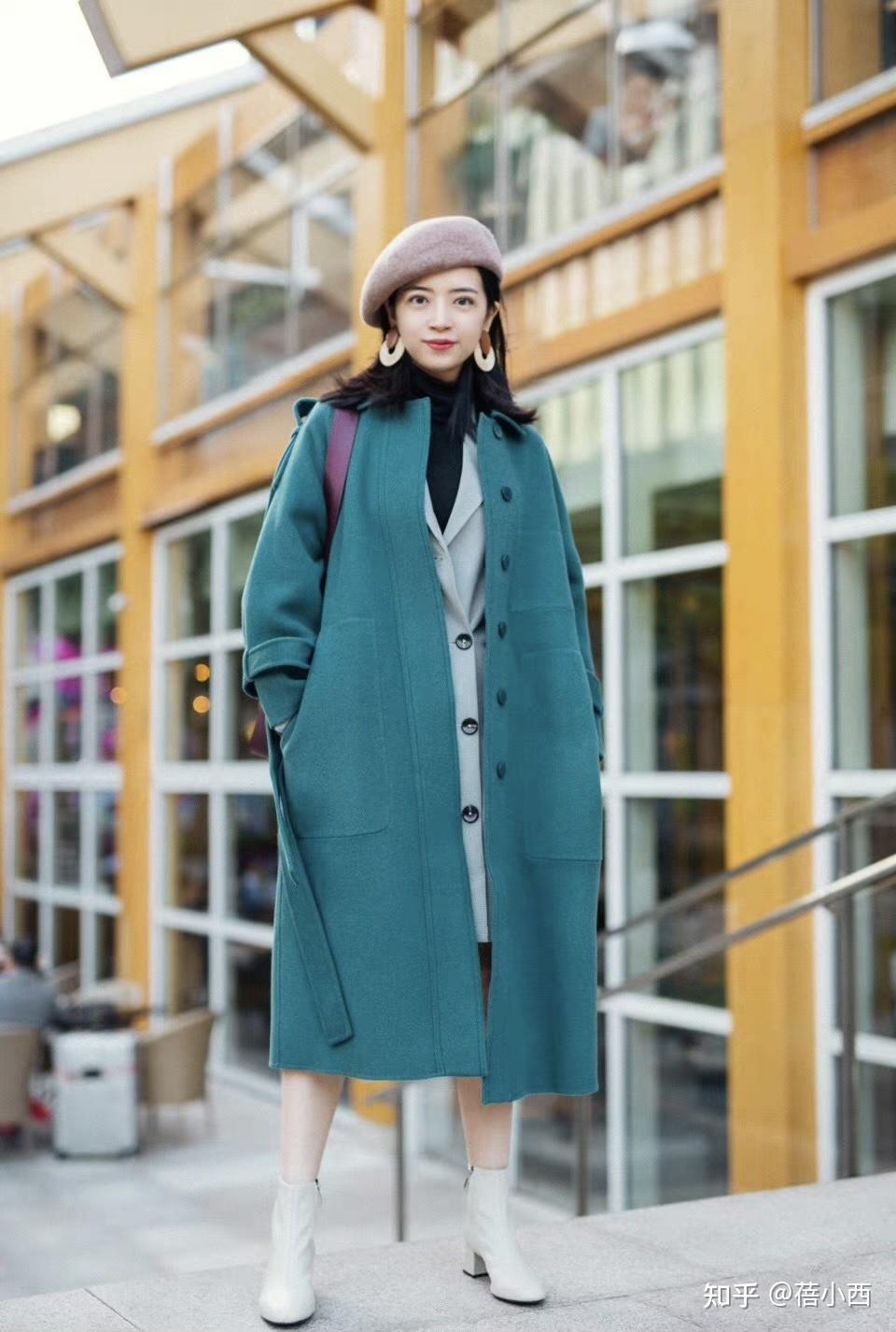 冬季最流行的是大衣跟三木穿4个高级款搭配裤子裙子都美