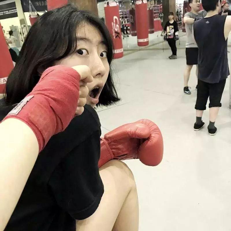 会员实录一记左勾拳右勾拳惹毛我的人有危险第1期