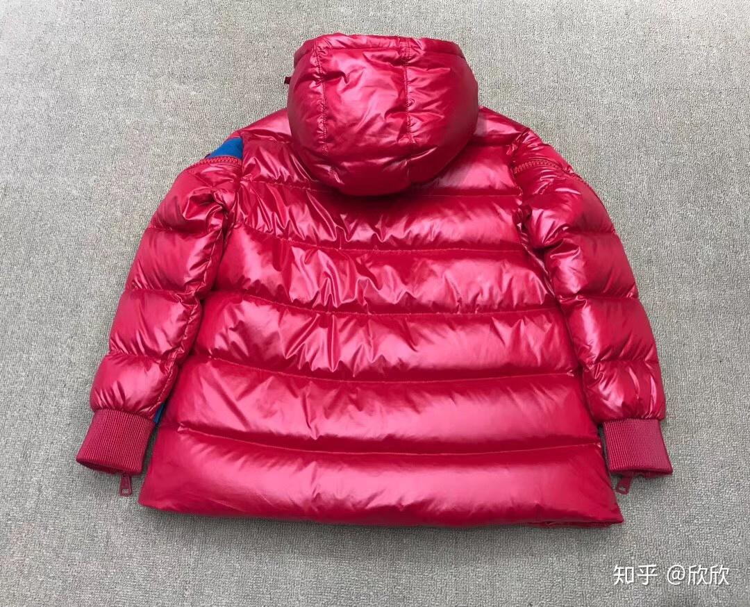 moncler官网liriope系列预售新款玩味大胆撞色