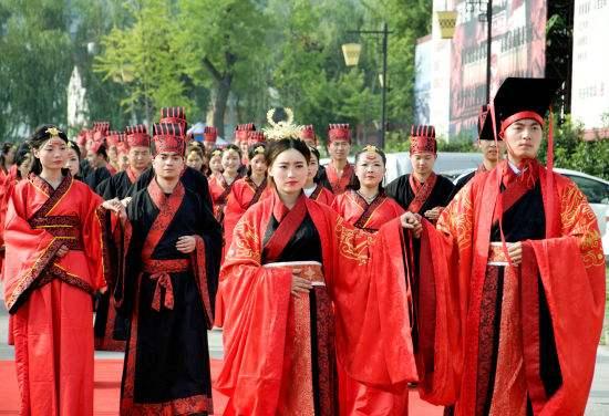 中国古今的婚服演变,不止是凤冠霞帔哦! - 知乎