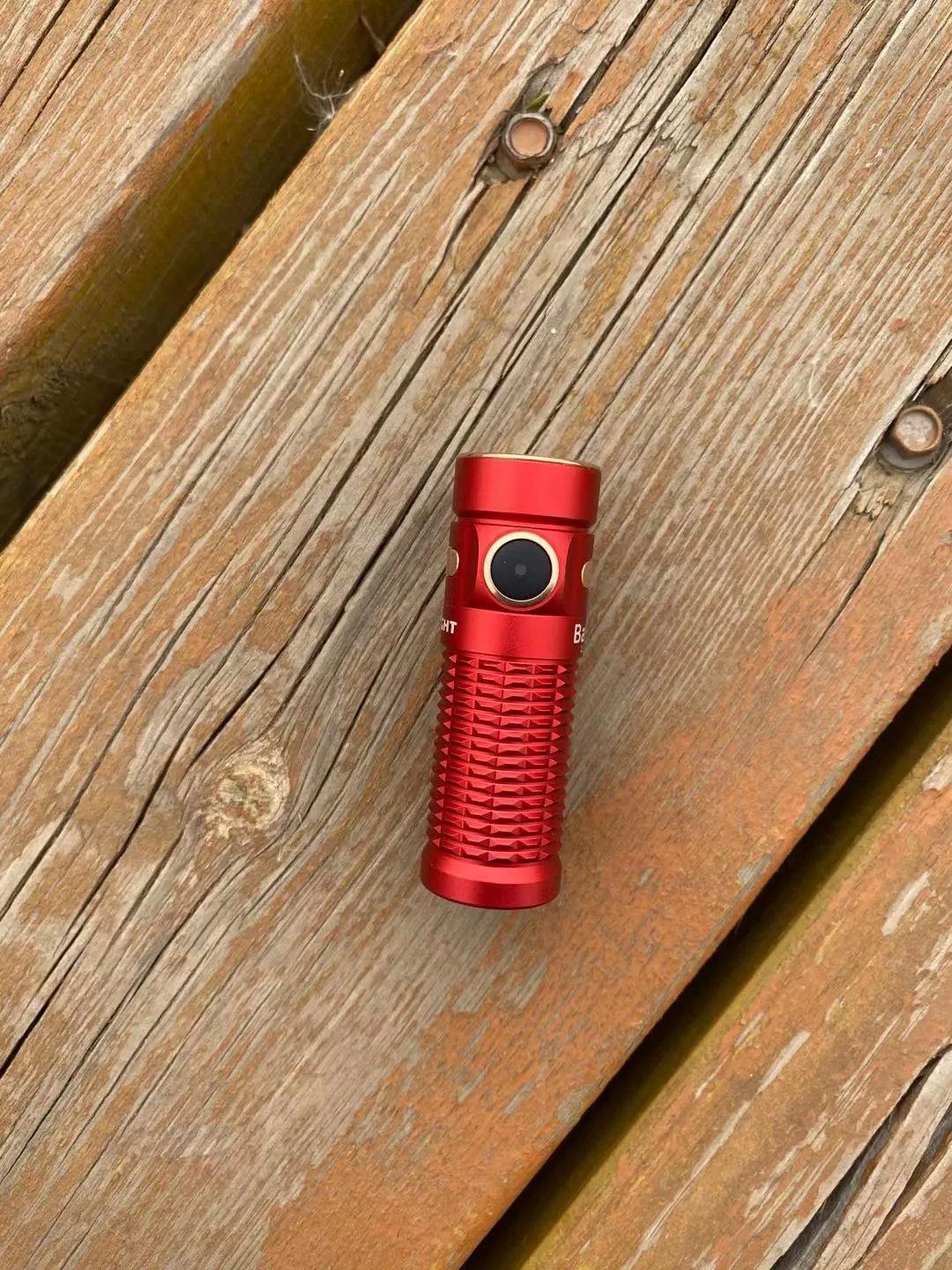 渐进式创新无线充电手电olightbaton3