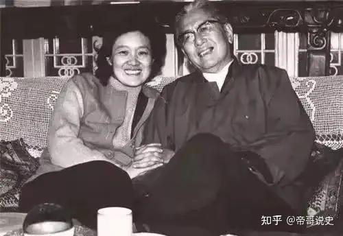 1971年,章含之刚到外交部,就被乔冠华气哭,她说:我要回去教书 - 知乎