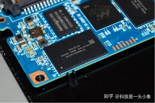 1000倍可靠性，专为高端NAS而生西部数据SA500 RED SSD固态硬盘首发评测