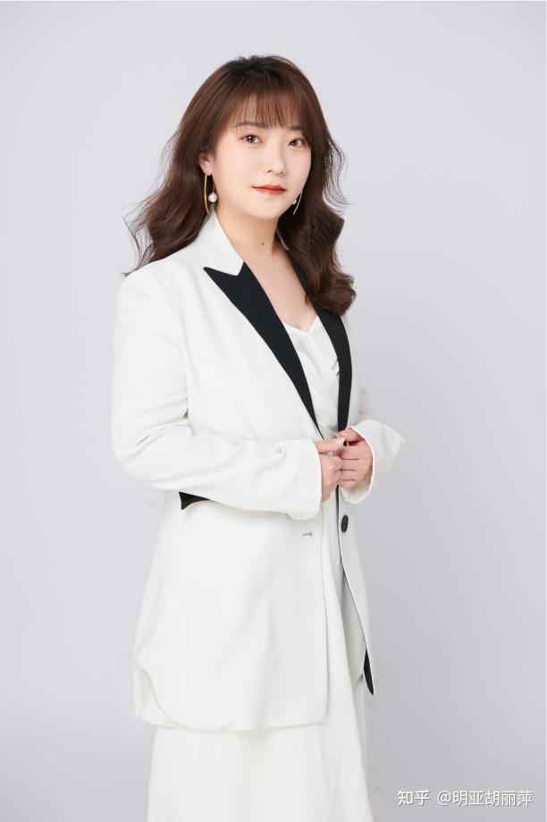 悦知精英张晶财务5年转行做保险经纪人