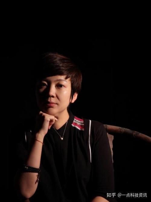 李荣荣获2019年金创意奖国际空间设计大赛人物奖top10杰出女设计师奖