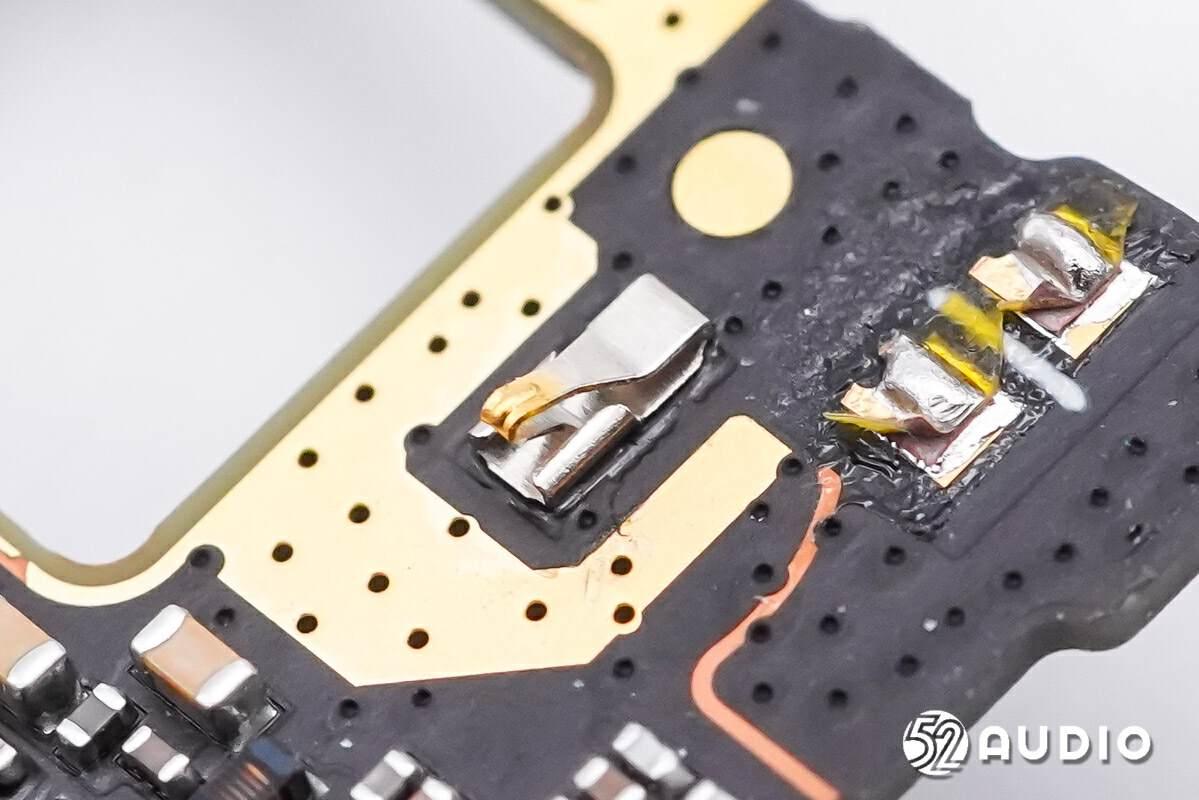 华为手环8拆解100种运动模式14天持久续航45分钟闪充