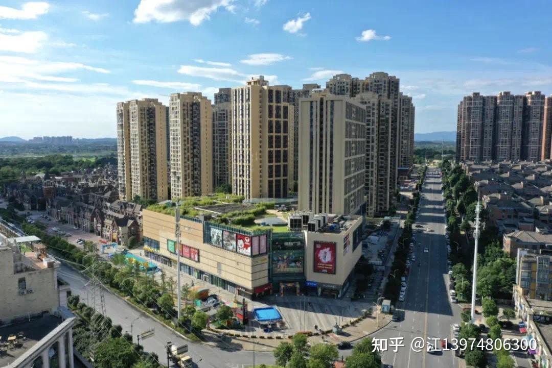 长沙保利金香槟楼盘详情