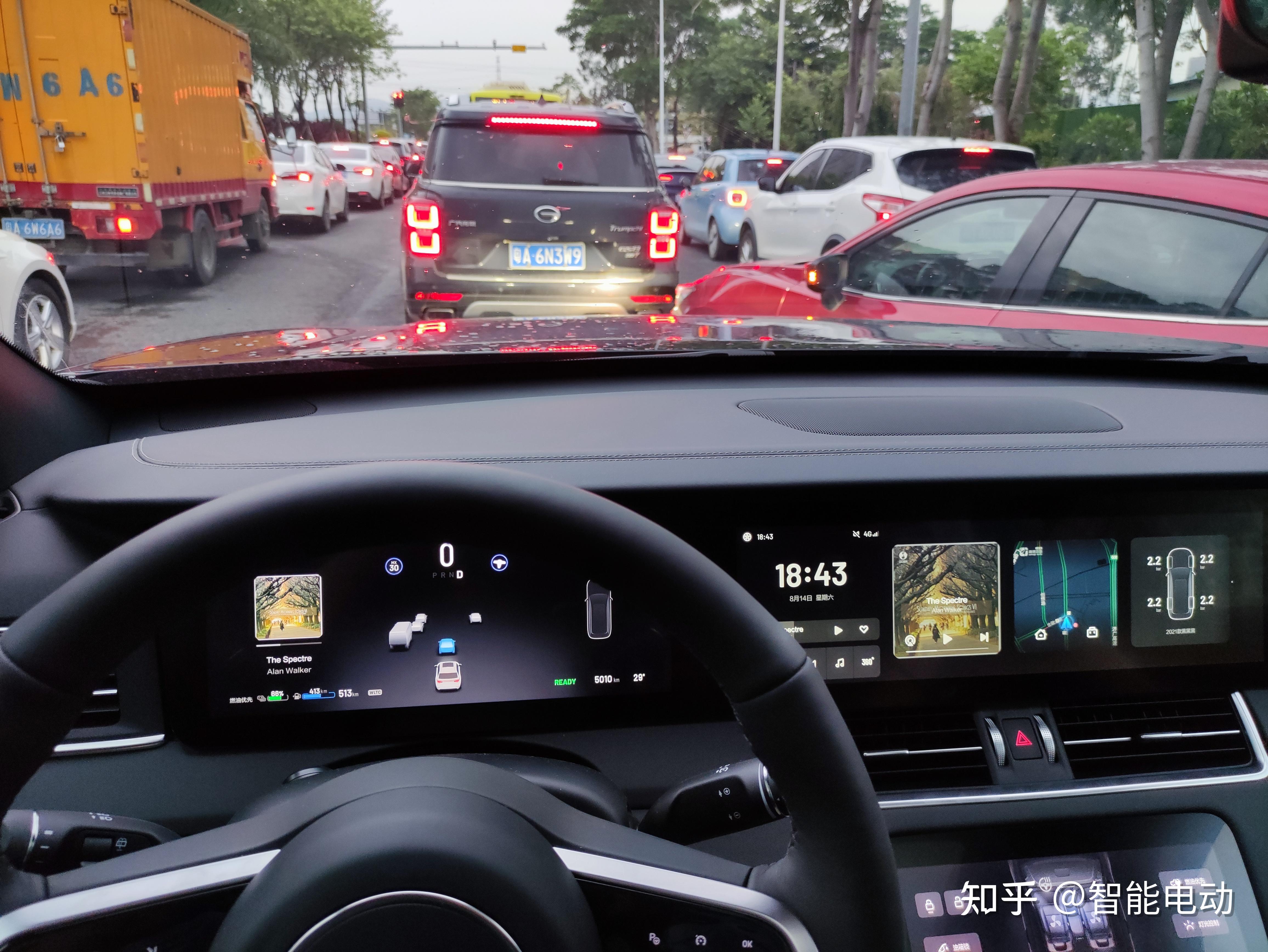 14,拥堵路段加塞不用