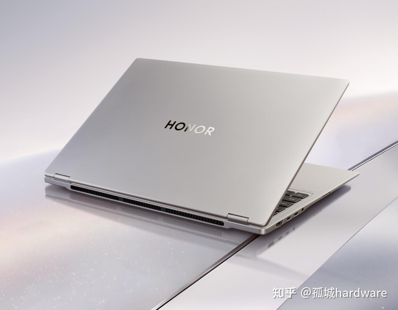 荣耀 MagicBook Pro 16 新老对比,2026 款有哪些变化?