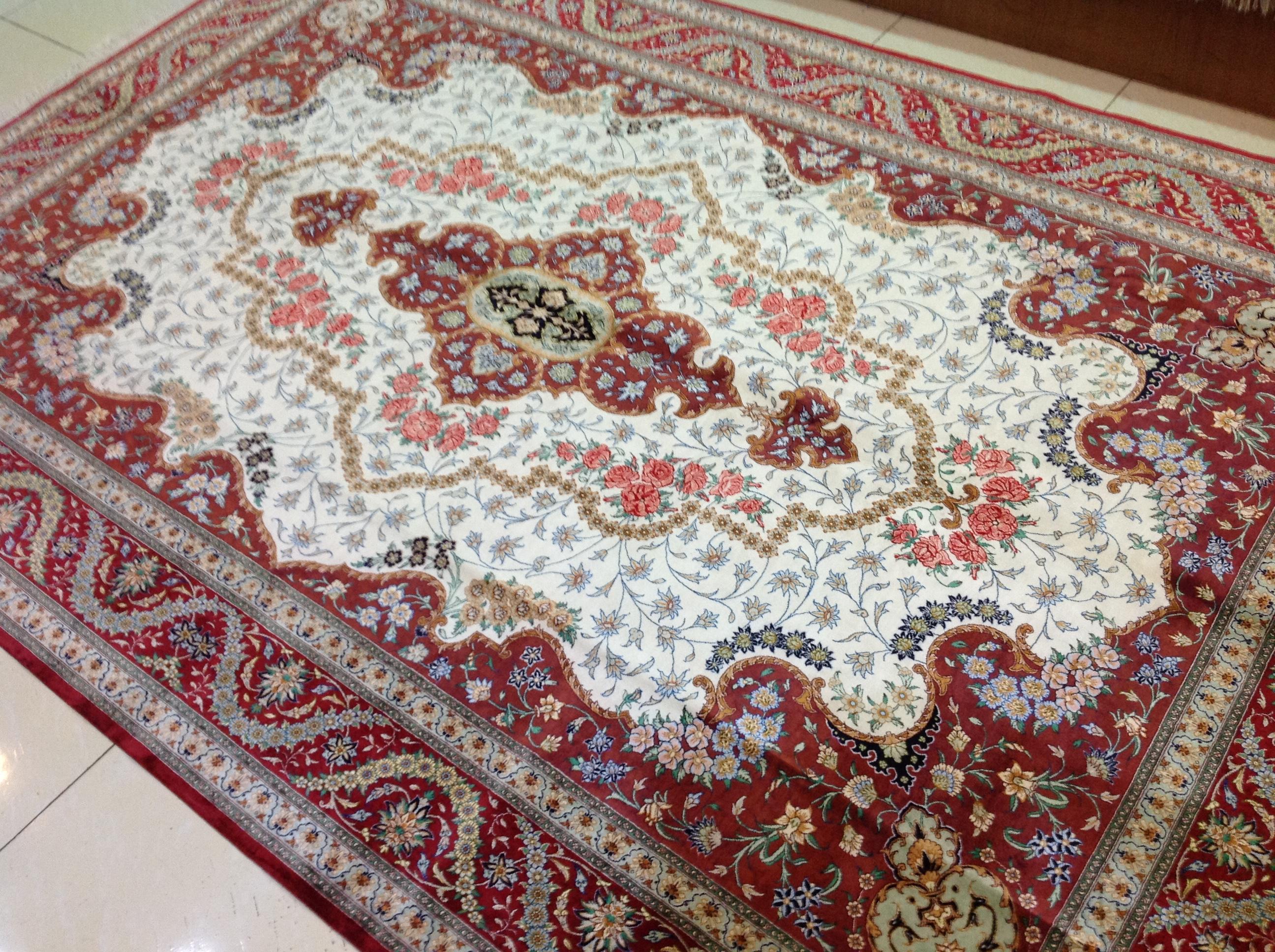 手工真丝地毯真漂亮