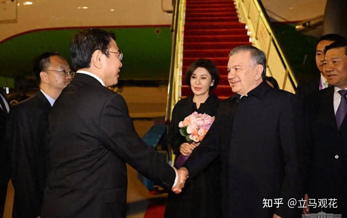 乌兹别克斯坦总统访华，带来2个不情之请，中方一次性全帮了- 知乎