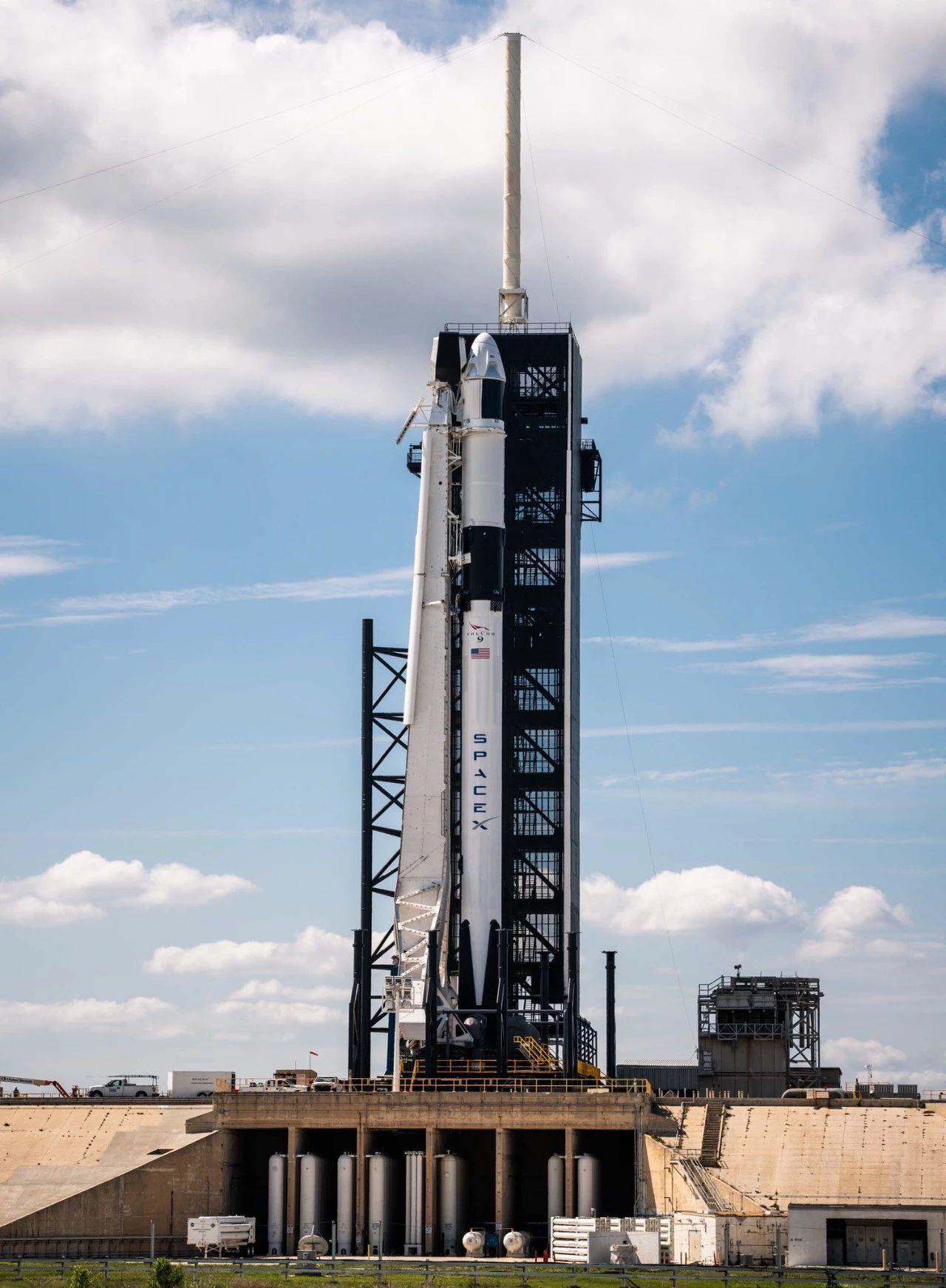 载人龙飞船超热度首飞,点燃下一个时代