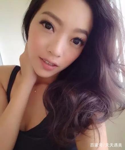 还记得黑涩会美眉吗?除了鬼鬼和昆凌,剩下的都整容成网红脸 - 知乎
