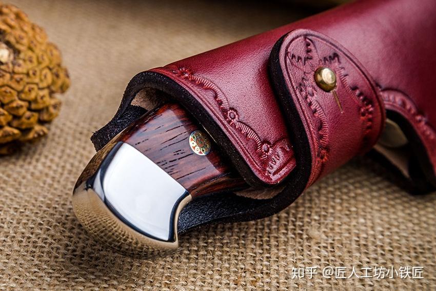 收刀入鞘展现精美绝伦的手工艺术