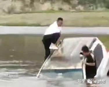 内蒙呼伦贝尔 男子驾驶硬派越野车挑战渡河 遇险后侥幸逃脱 却因不会游泳遇难 知乎