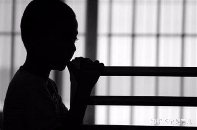 父母怎样才能走进孩子内心别再给他施压了你给的爱可能很沉重