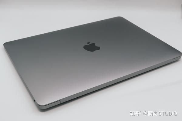 M2芯片MacBook Air 8G内存是否够用？能够用几年不被淘汰？