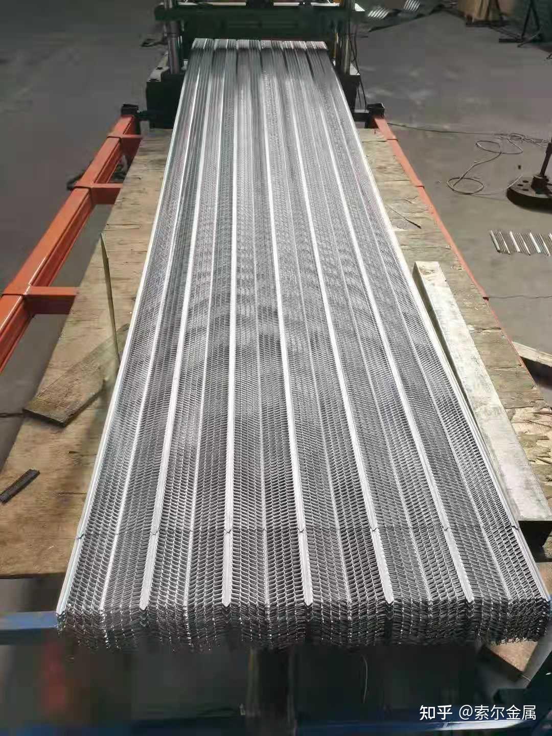 新型钢质空心楼盖膜壳 - 知乎