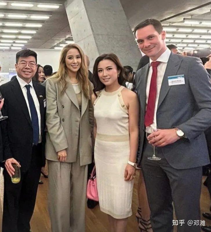 昔日珠宝爱马仕加身,如今包包配饰做减法在以前,徐子淇的珠宝造型也是