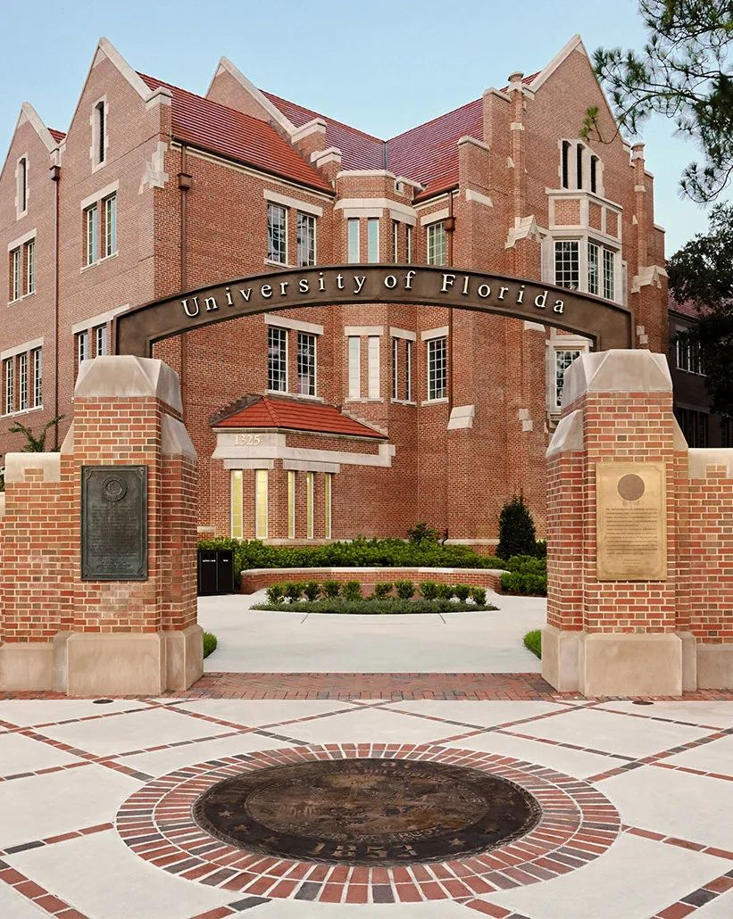 朗高学子gogators在全美自由乐土阳光之州佛大读ee是什么体验