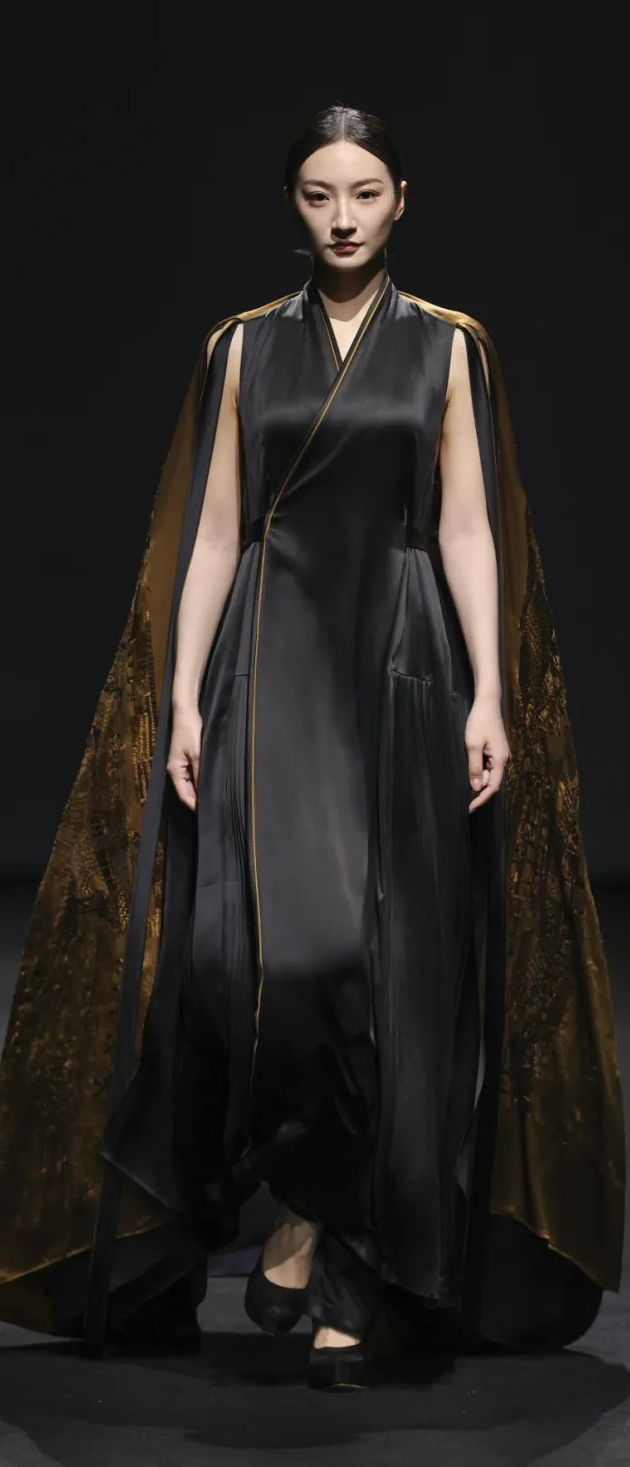 上海时装周秀场回顾丨尚赋