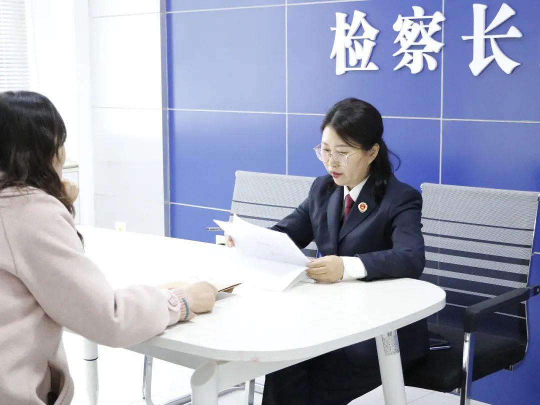 新时代检察英模|何静:一丝不苟的"铁娘子" - 知乎