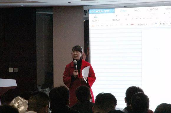 家副董事长兼首席运营官王坤锋;益联益家商学院院长文雯;久零网创始人