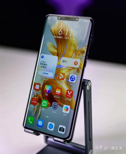 为什么很多人宁愿买华为mate50也不买iphone14原因有这四点