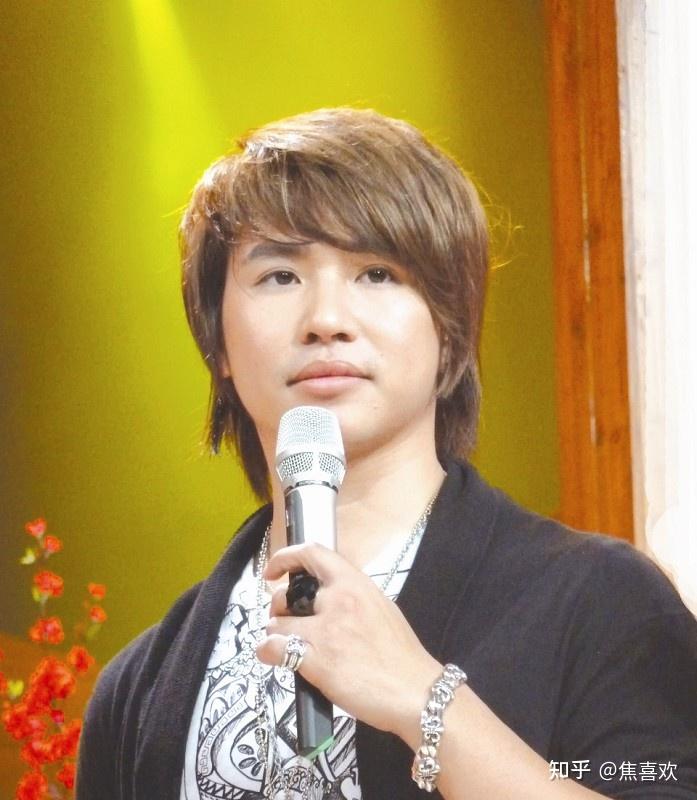 欧弟作为台湾艺人,被大家所熟知就是因为天天向上这个节目.