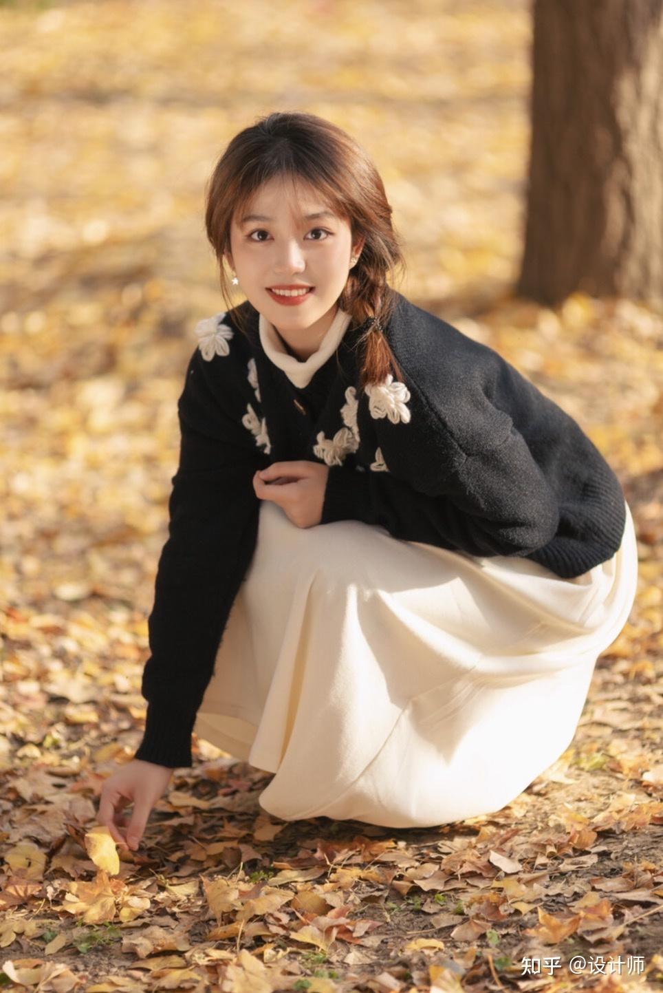 银杏林中拍摄文艺女神照试试这些方法拍照好看又有氛围