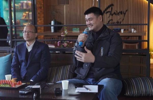 可否介绍美国职业足球大联盟(MLS)与NASL之