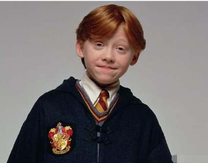 哈利波特罗恩扮演者升级当爸网友感叹岁月是把杀猪刀