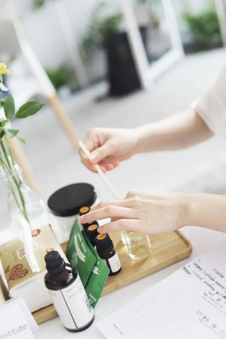 ifa芳疗师学费值得吗舍得给孩子投资却舍不得自己进步